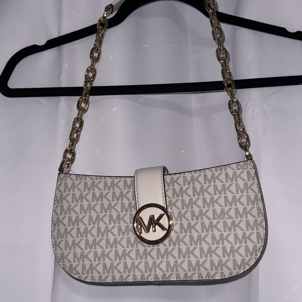 Michael Kors White and Gold Shoulder Bag